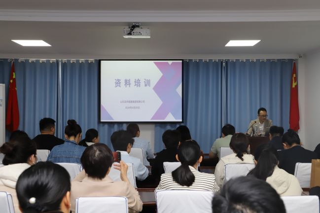 1713767441415057215.jpg IMG_5812.jpg